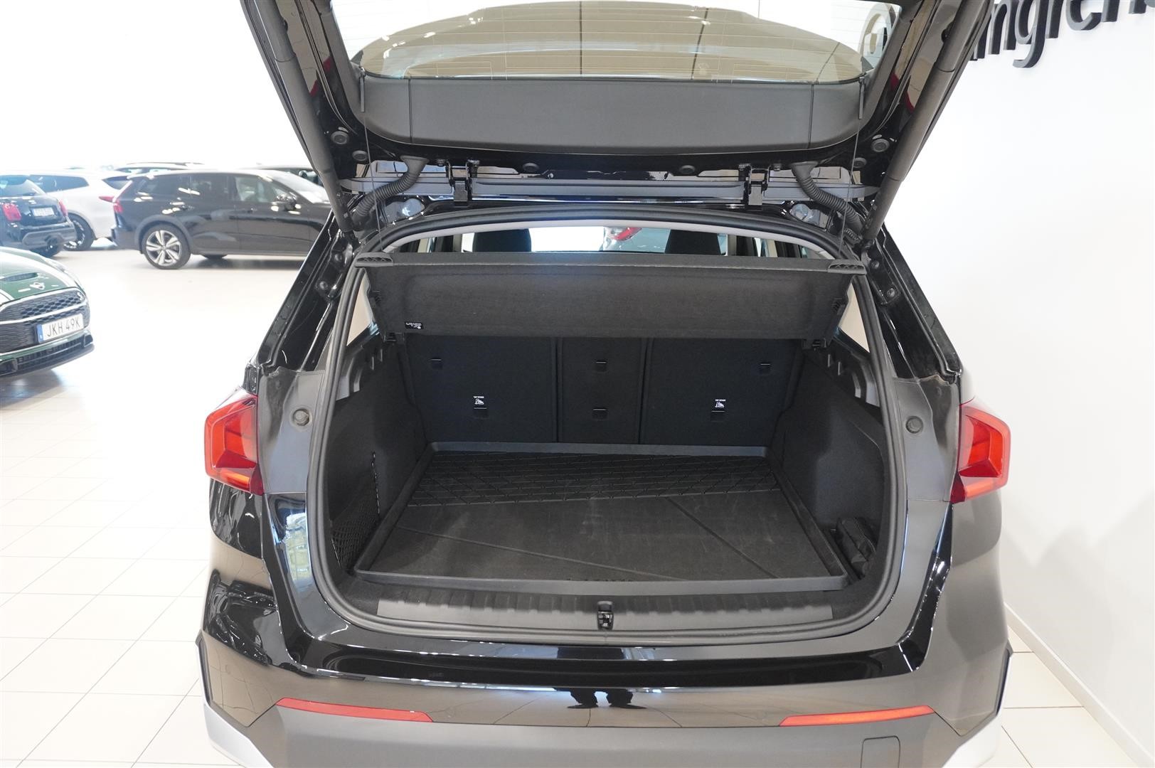 xDrive20d_27